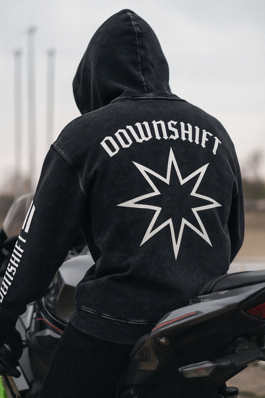 DOWNSHIFT UNNORM HOODIE